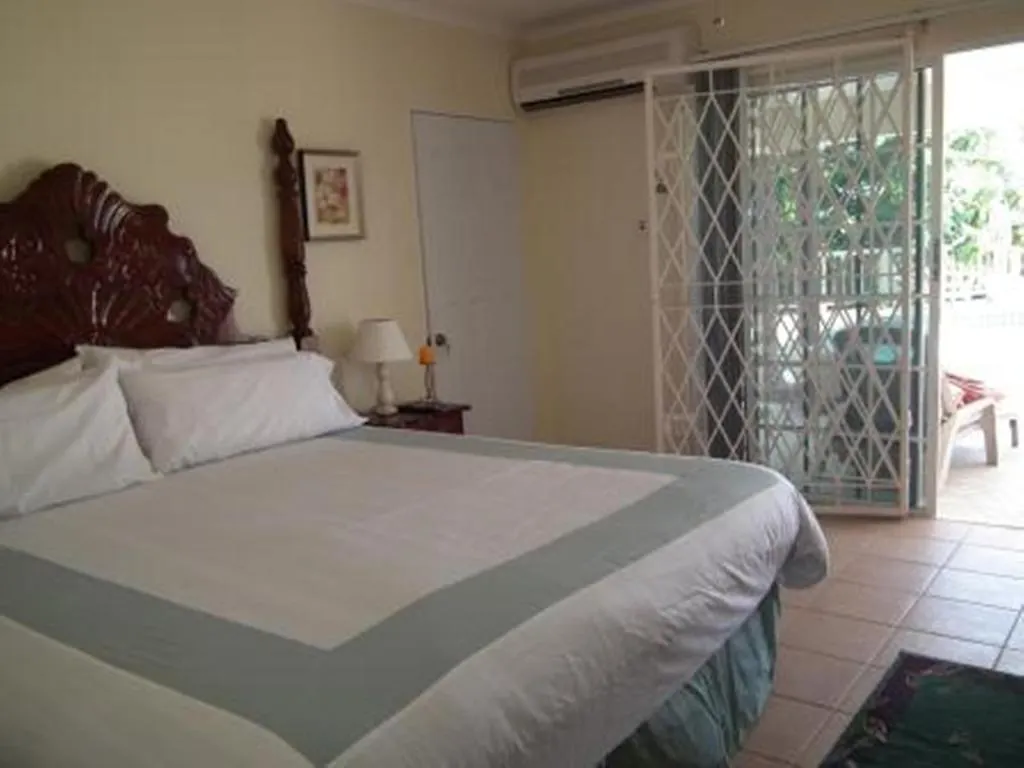 Sugarmill Bed & Breakfast Montego Bay 3*,