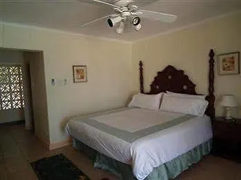 Sugarmill Bed & Breakfast Montego Bay 3*,